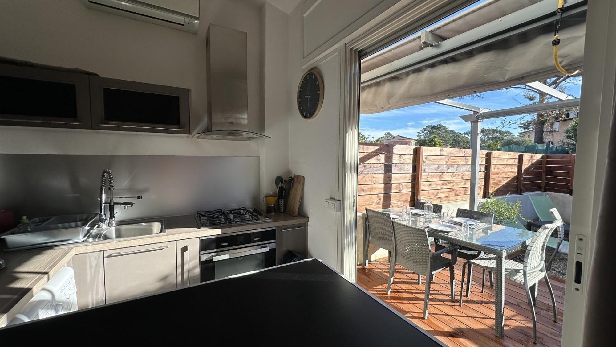 Appartement Maenat Borgo  Exteriör bild