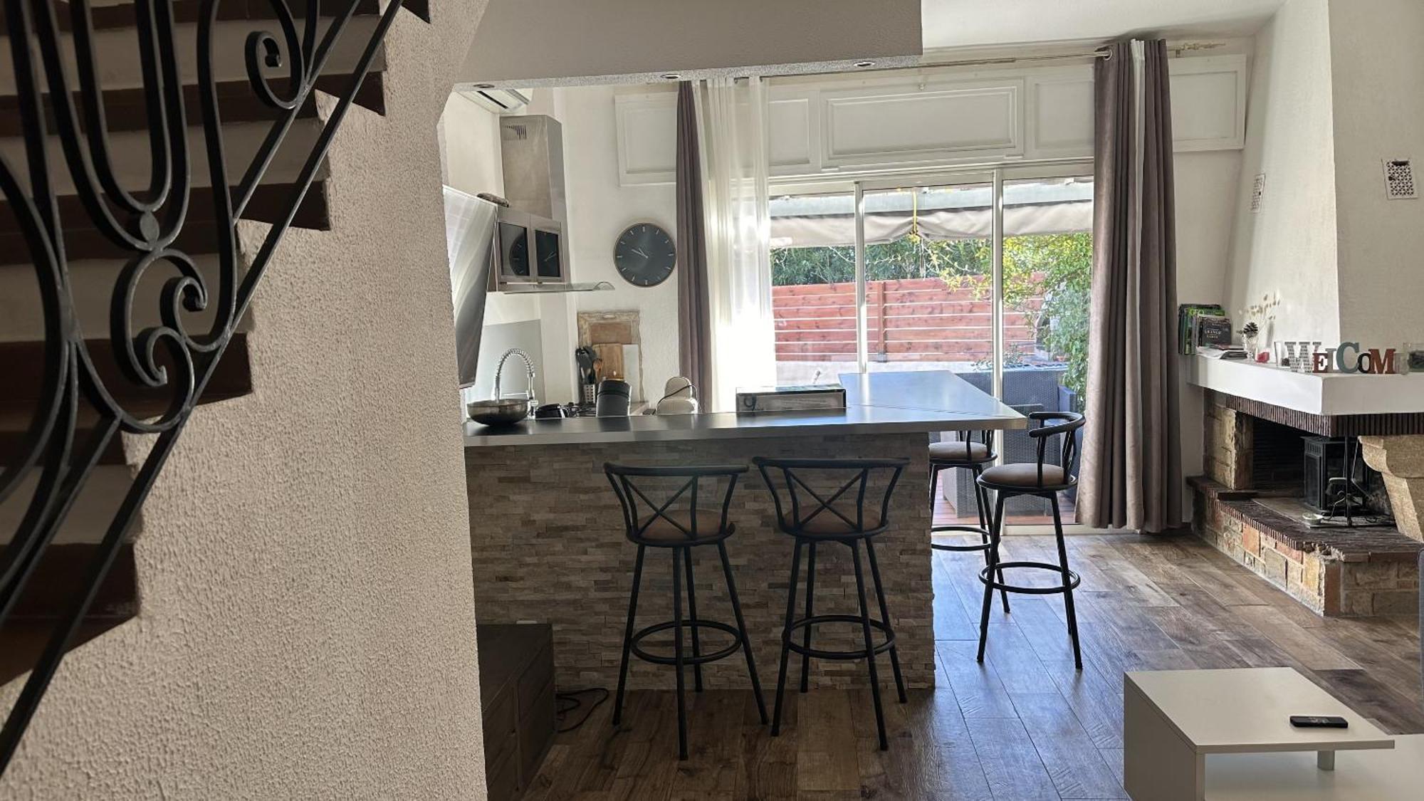 Appartement Maenat Borgo  Exteriör bild